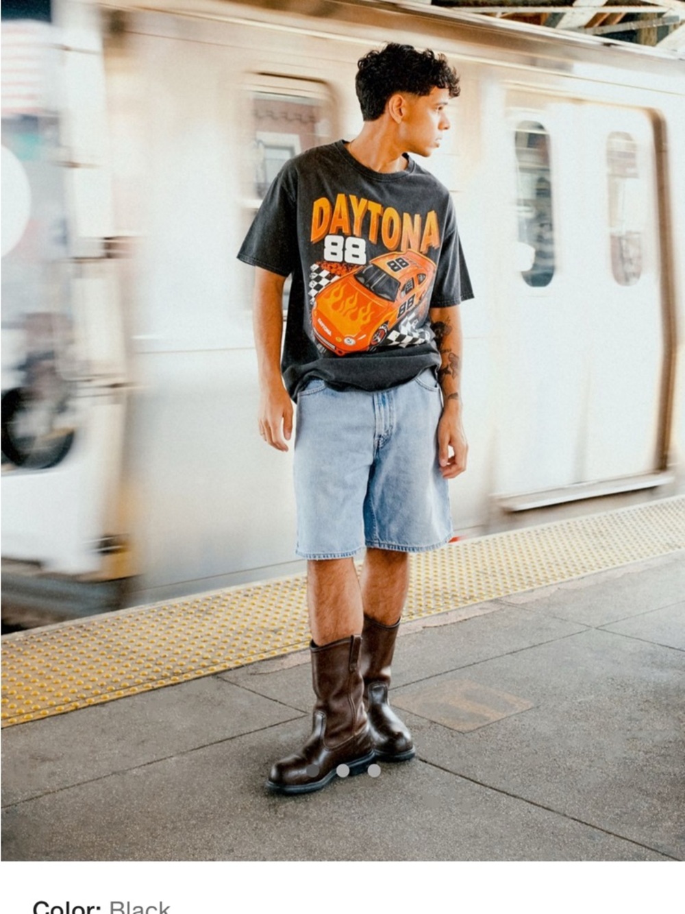 Urban Outfitters Black Daytona Graphic Short Sleeve Tee